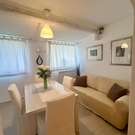 Apartment Giardino Zen A Due Passi Dal Mar